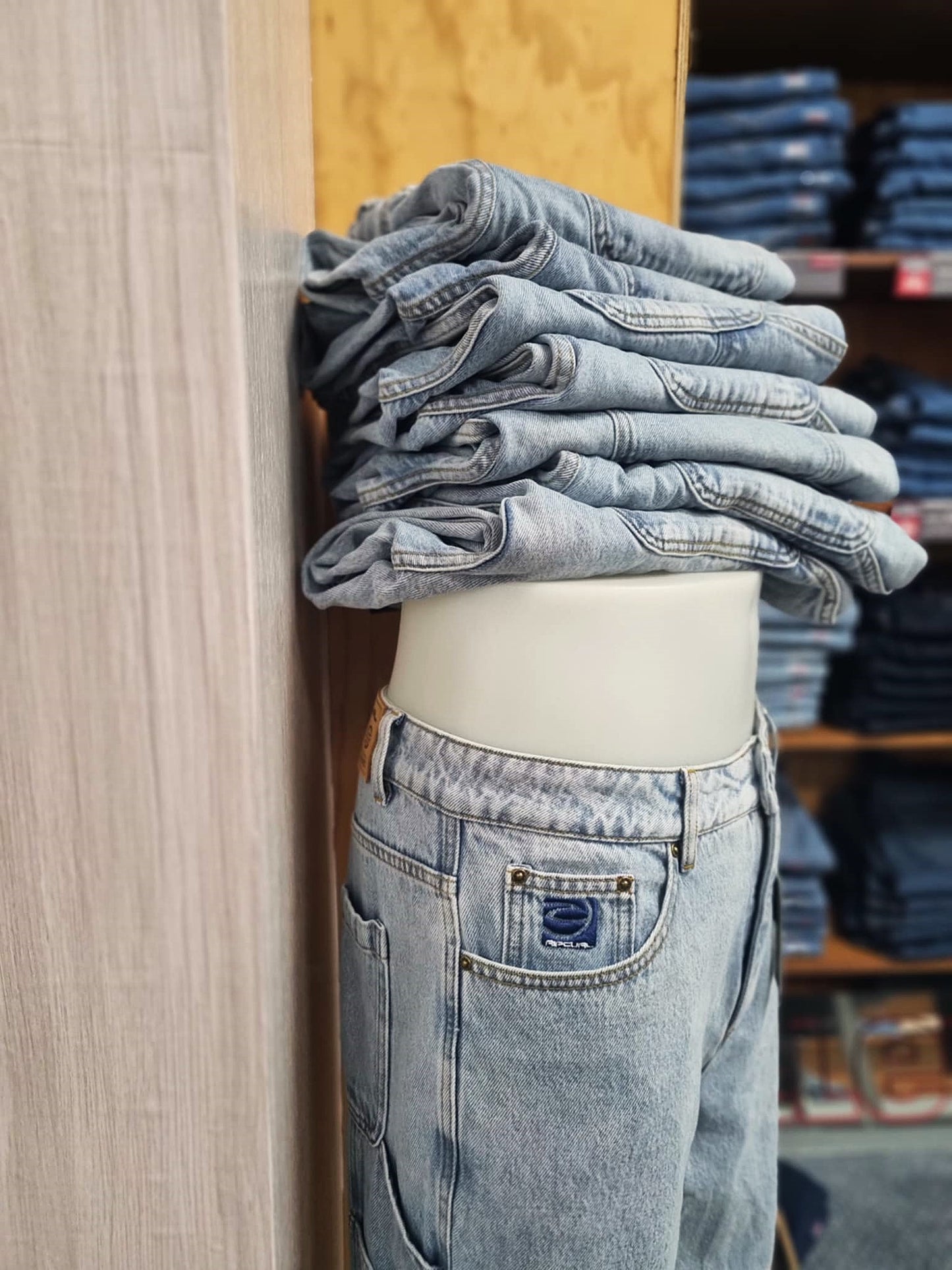 RIP CURL Mens Dosed Denim Pant