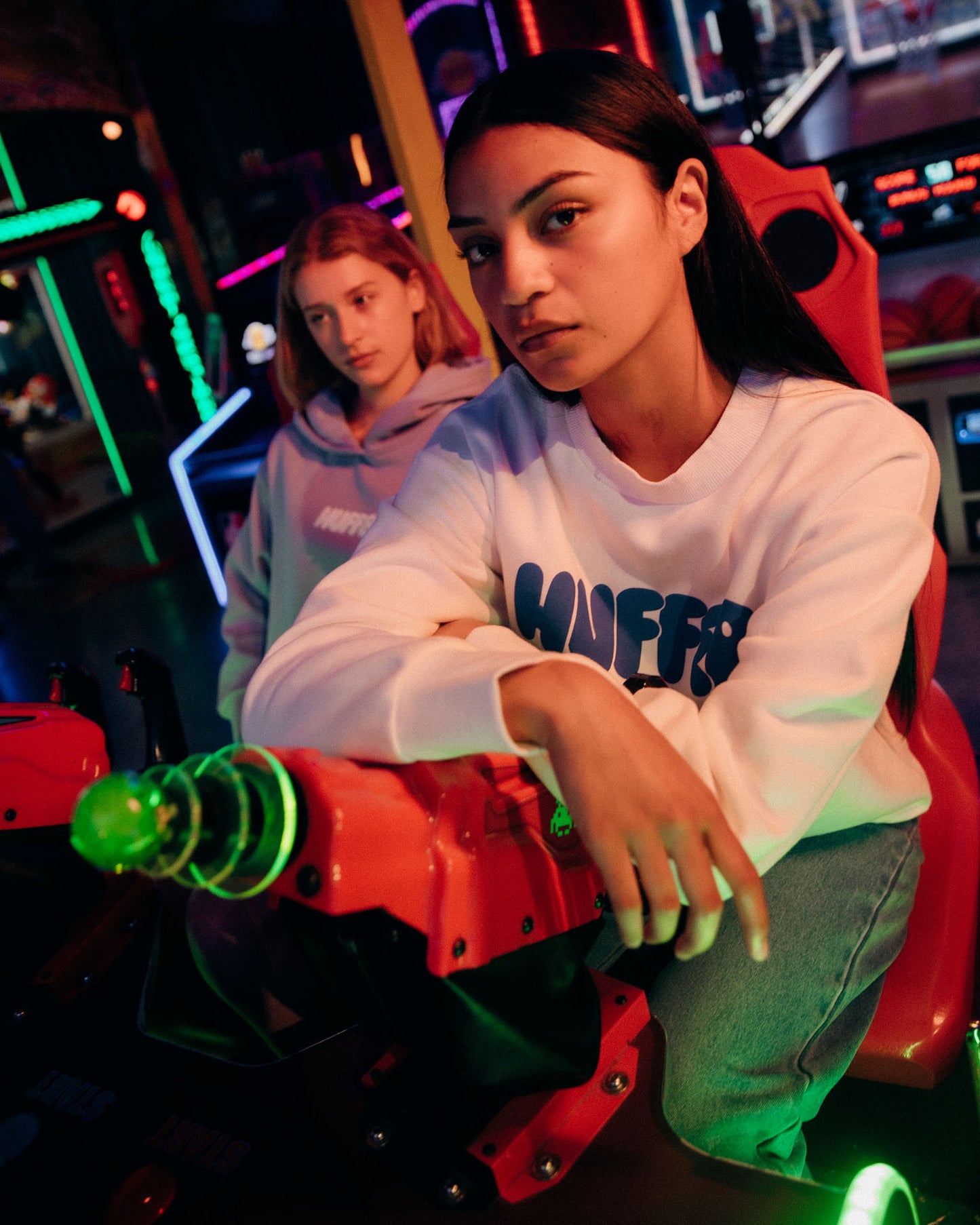 HUFFER Womens Arcade Juicy Crew Chalk
