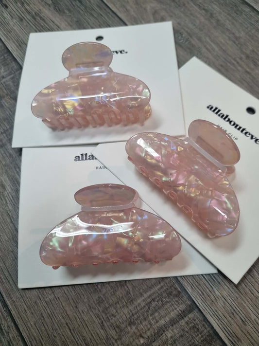 ALL ABOUT EVE Small Hair Clip Blush Pearl