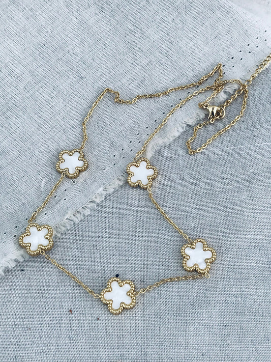 TWIGG JEWELLERY Clover Necklace Pearl