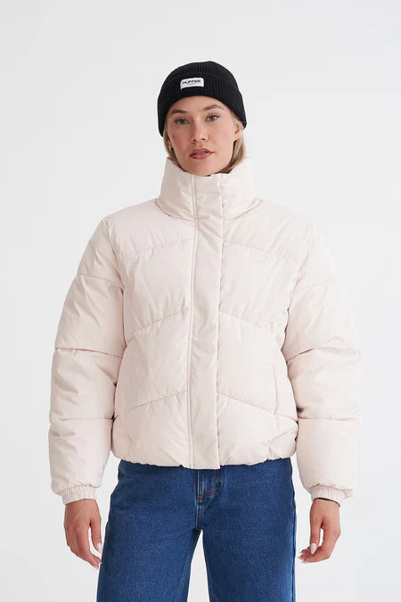 HUFFER Demi Puffer Jacket Buttercream