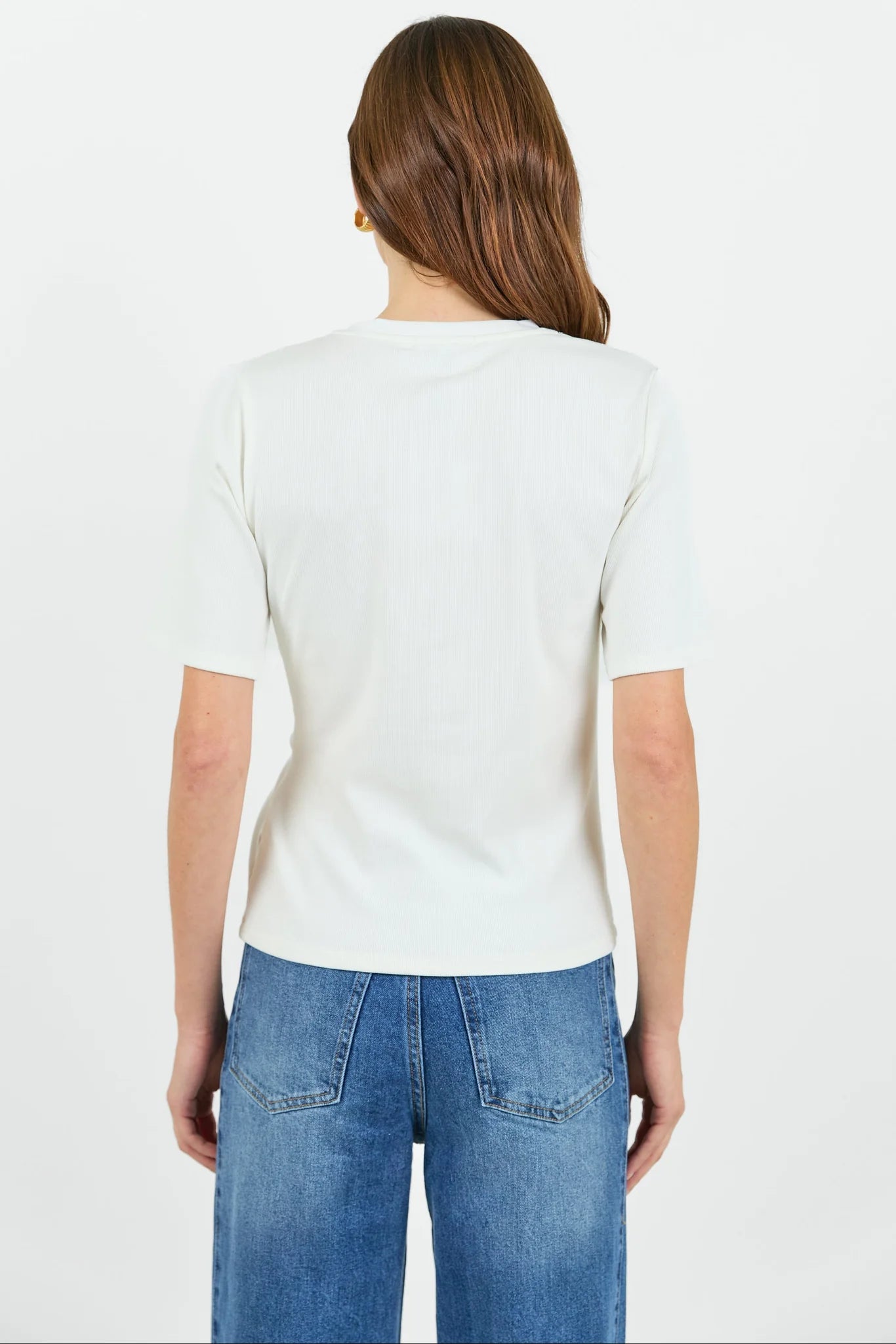 STORIES BE TOLD Helm White Waist Buckle Short Sleeve Tee