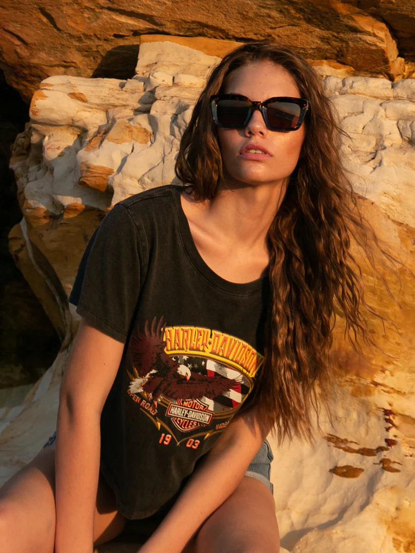 REALITY EYEWEAR Onassis Black Sunglass