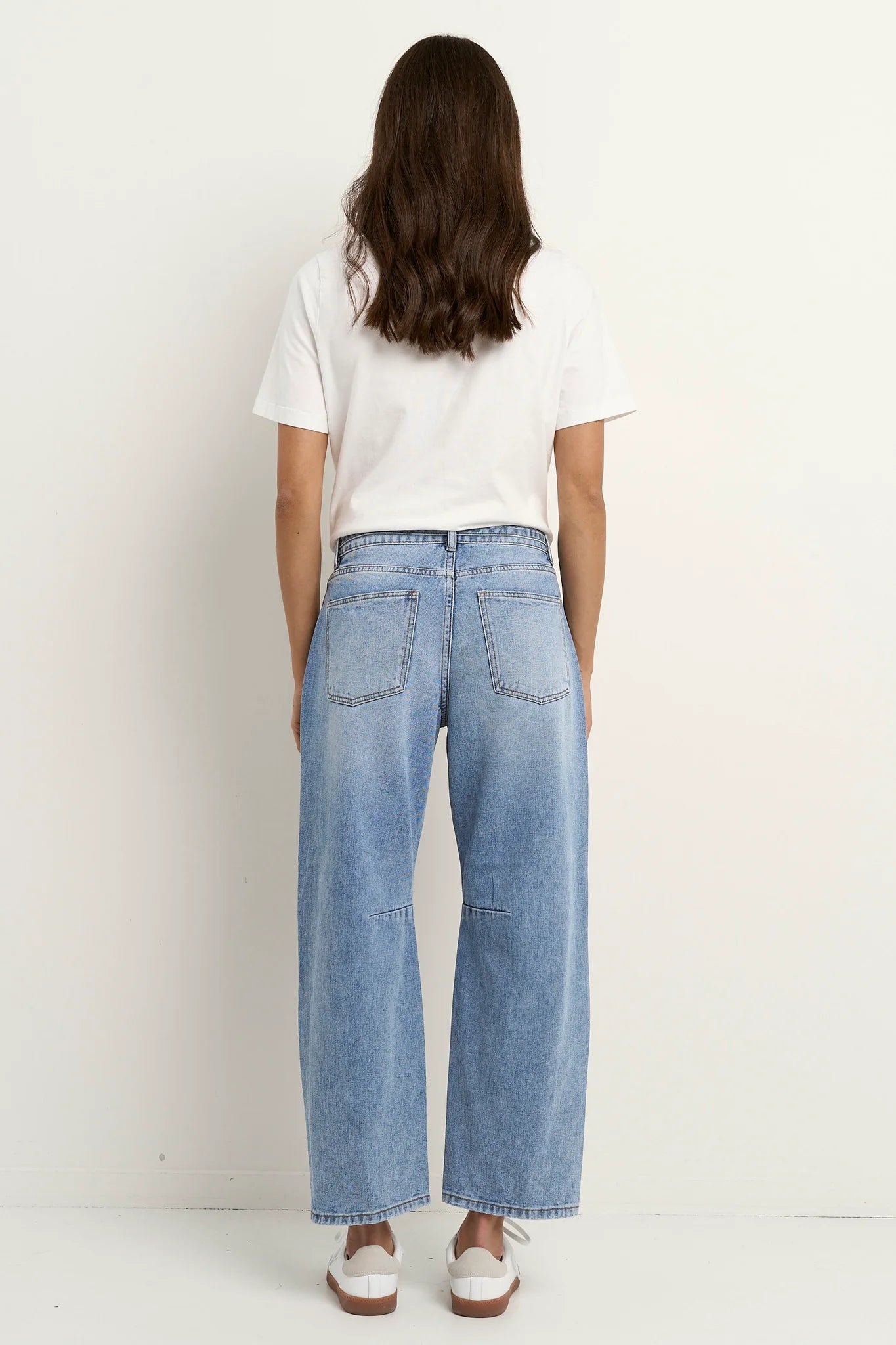 STORIES BE TOLD Campus Tie Waist Barrel Jean Light Blue