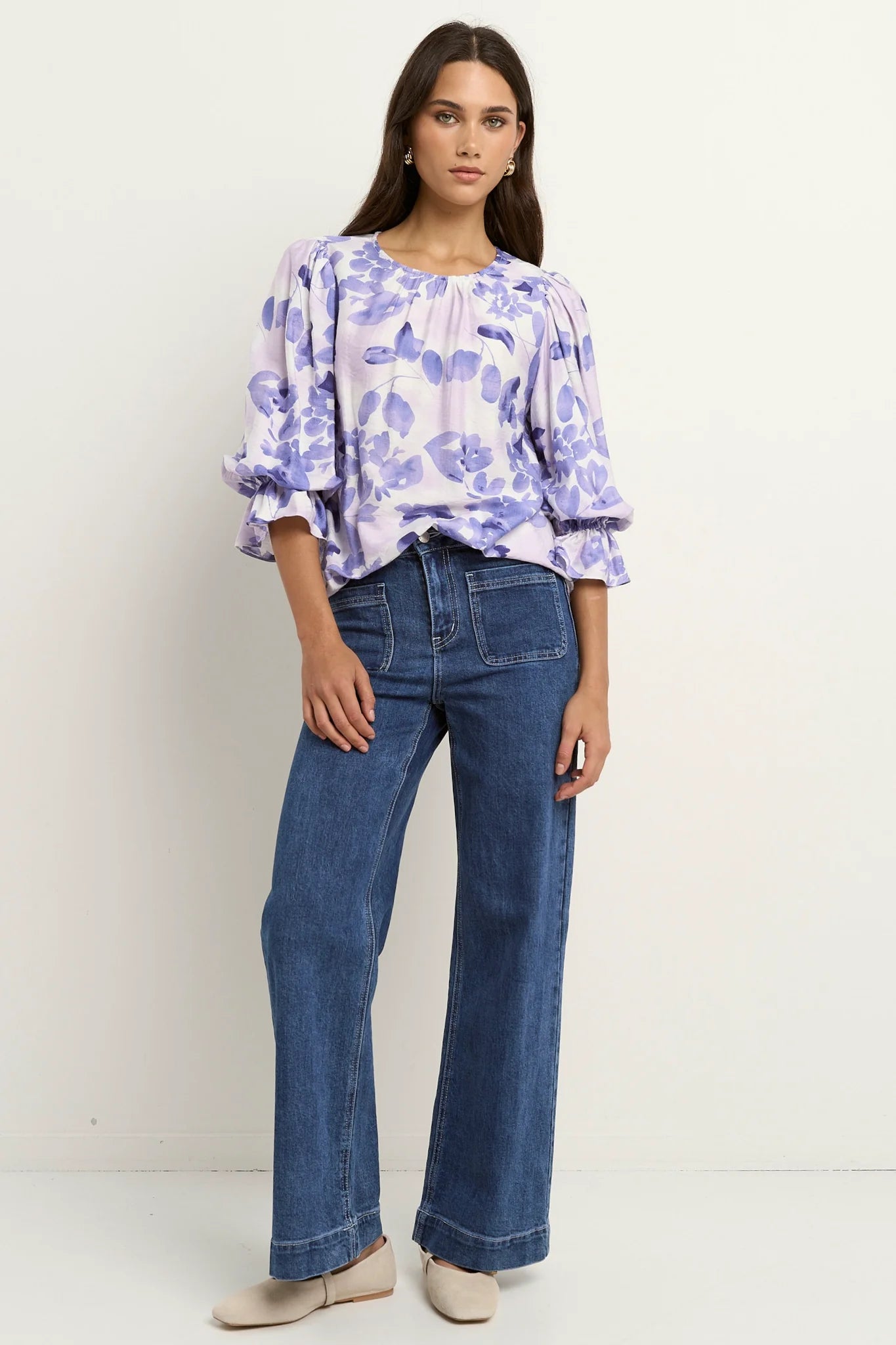 IVY + JACK Candid Top Ivory Blue