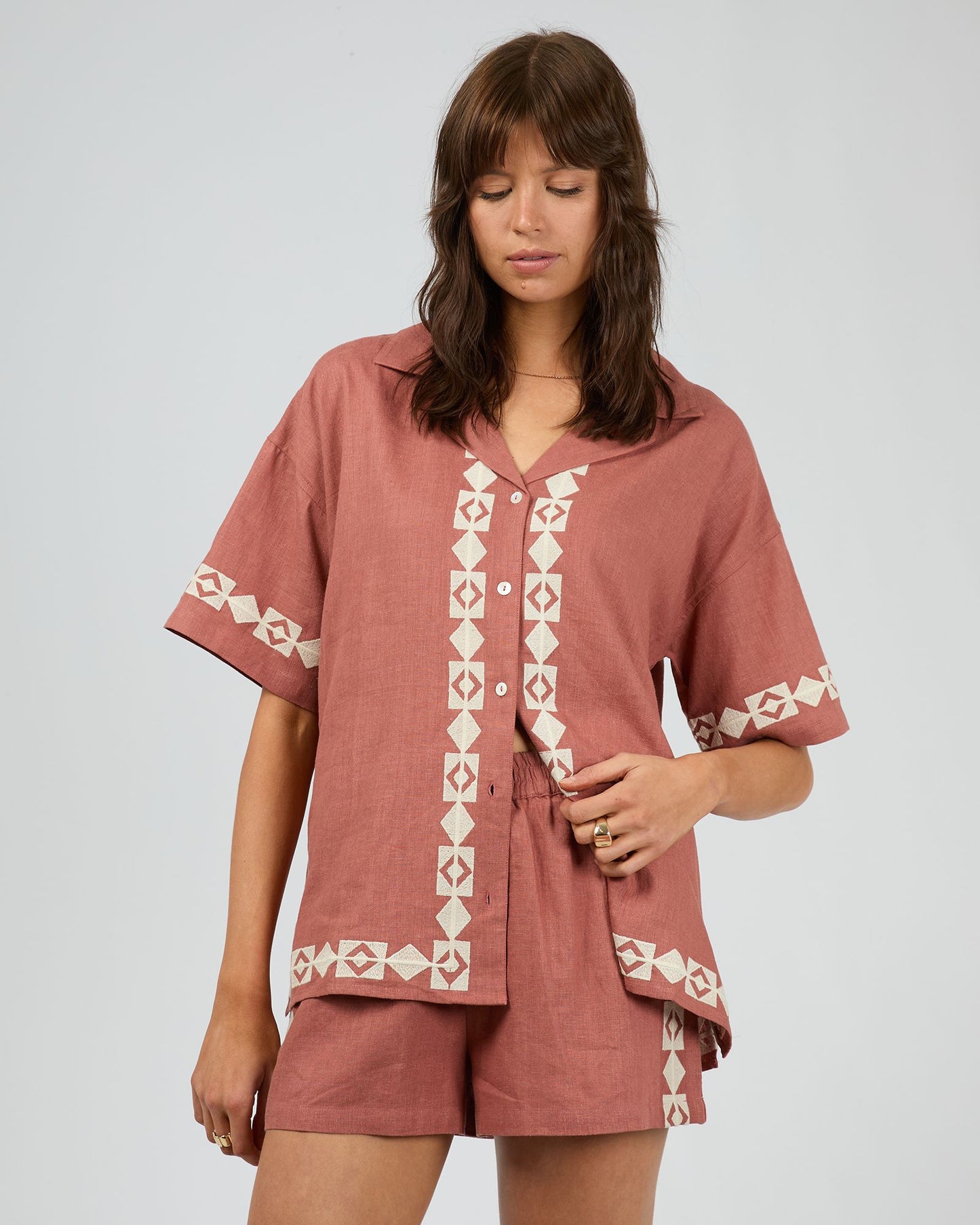 Silent Theory Capri Shirt Clay