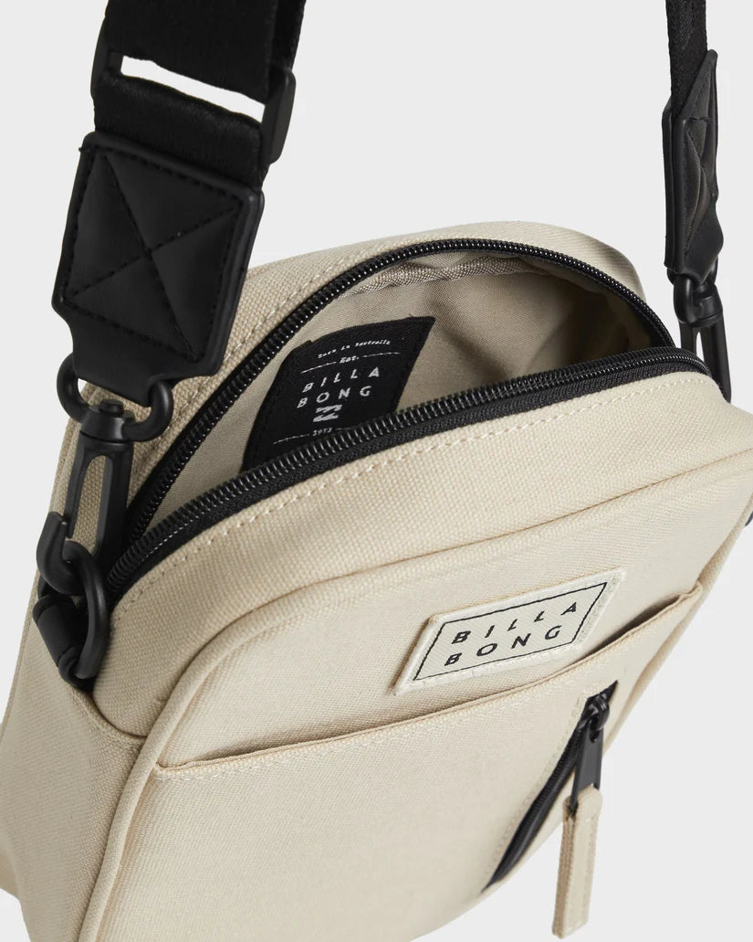 Billabong Chaser Sling Bag Coyote