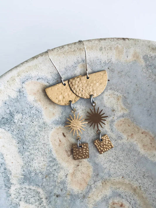 TWIGG JEWELLERY Chemistry Crescent Star Earrings Gold