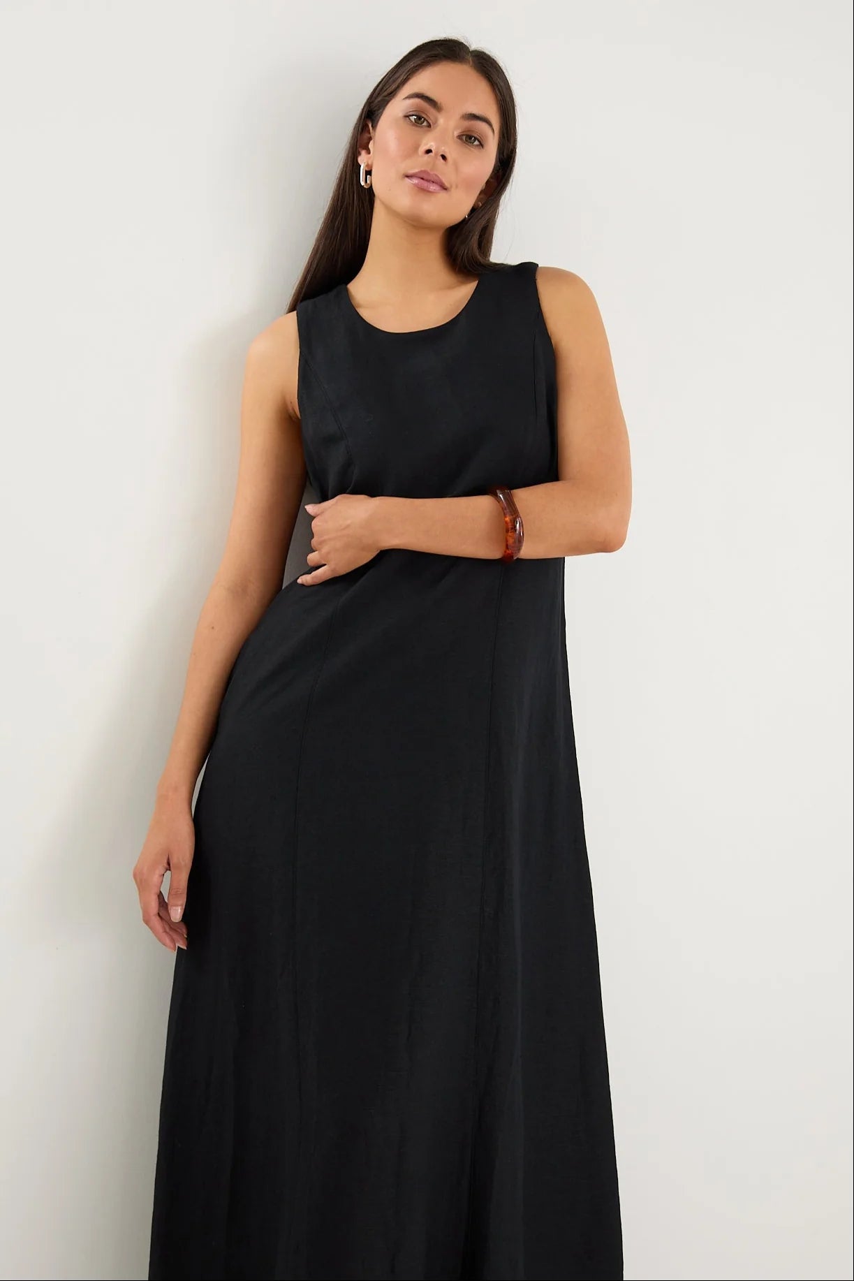 REUNION Easygoing Black Linen Sleeveless Dress