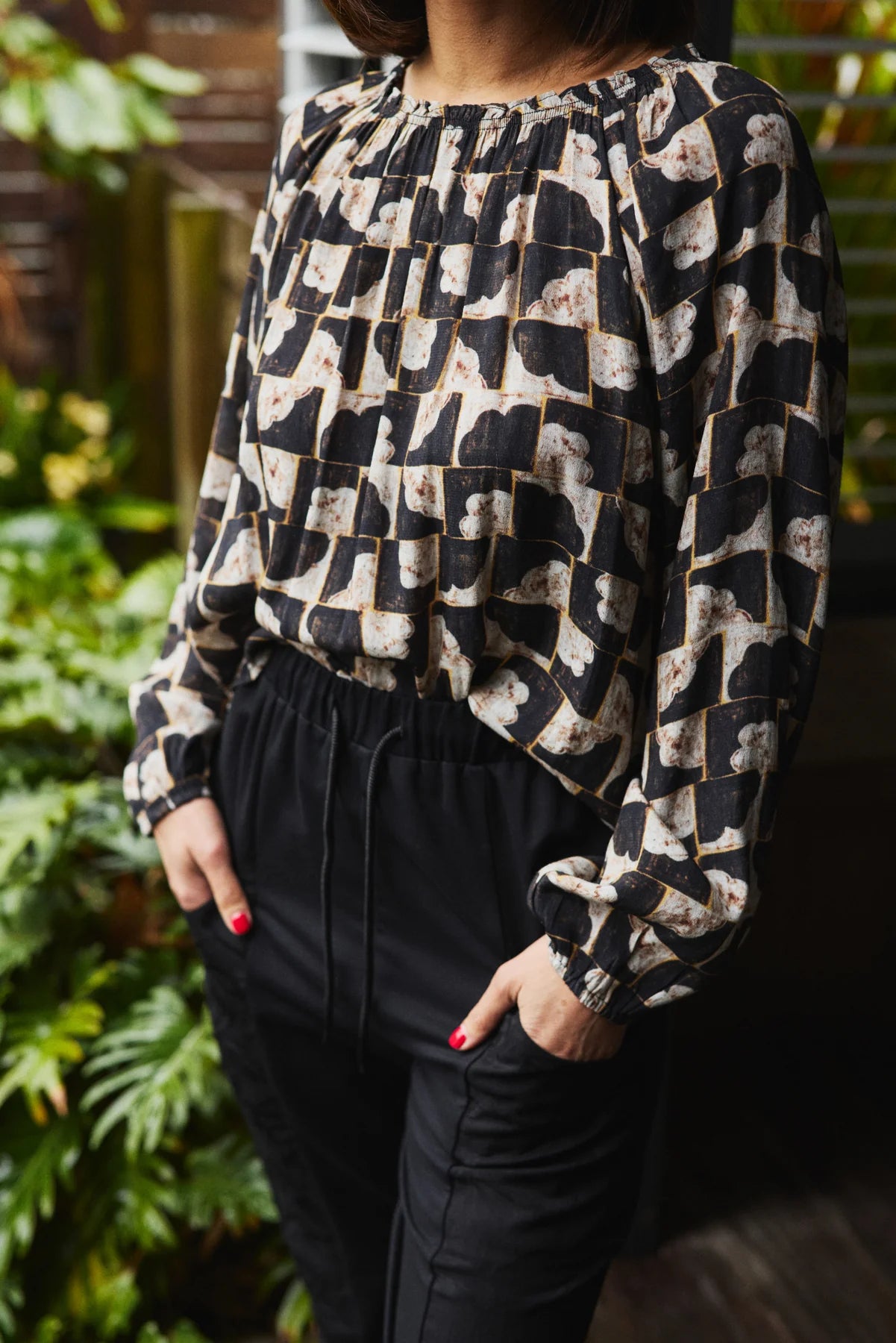 ZAFINA Gloria Top Golden Grid