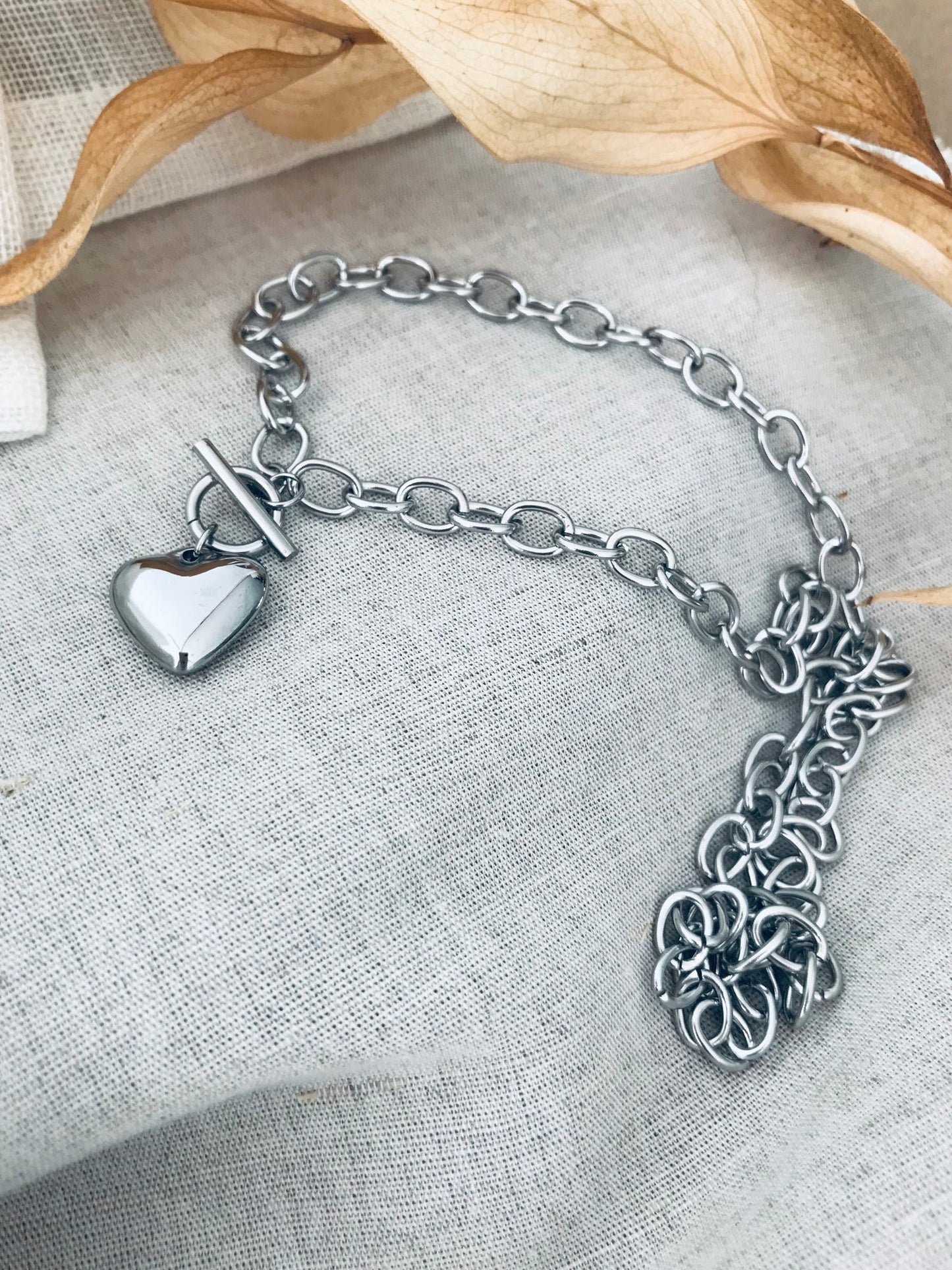 TWIGG JEWELLERY Heart Toggle Chain Necklace