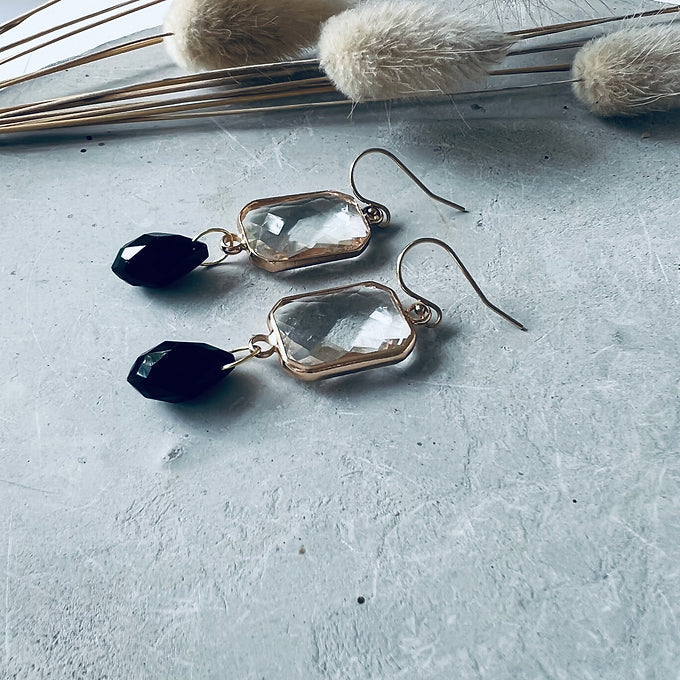 TWIGG JEWELLERY Jar Jar Crystal Earrings Black