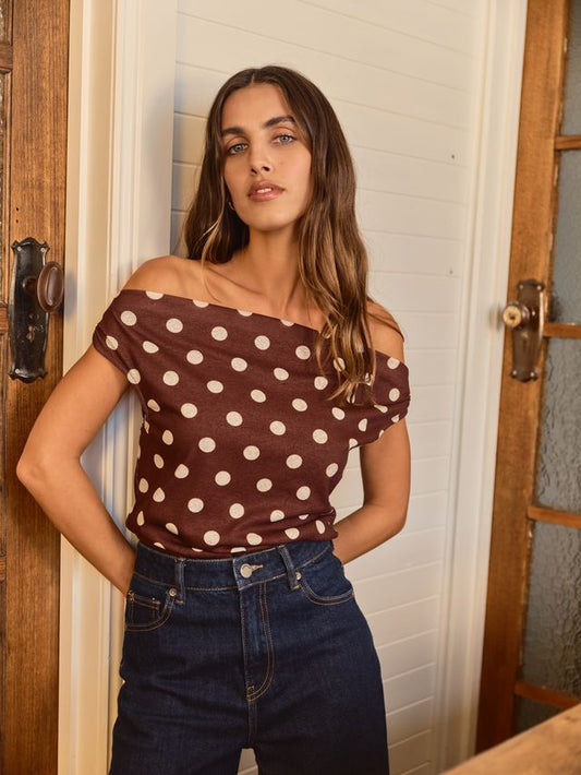ALL ABOUT EVE Karolina Top Chocolate