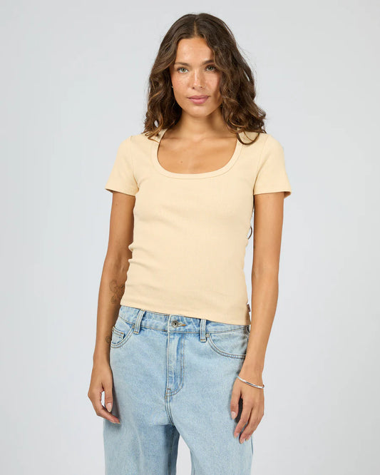 SILENT THEORY Mia Tee Butter