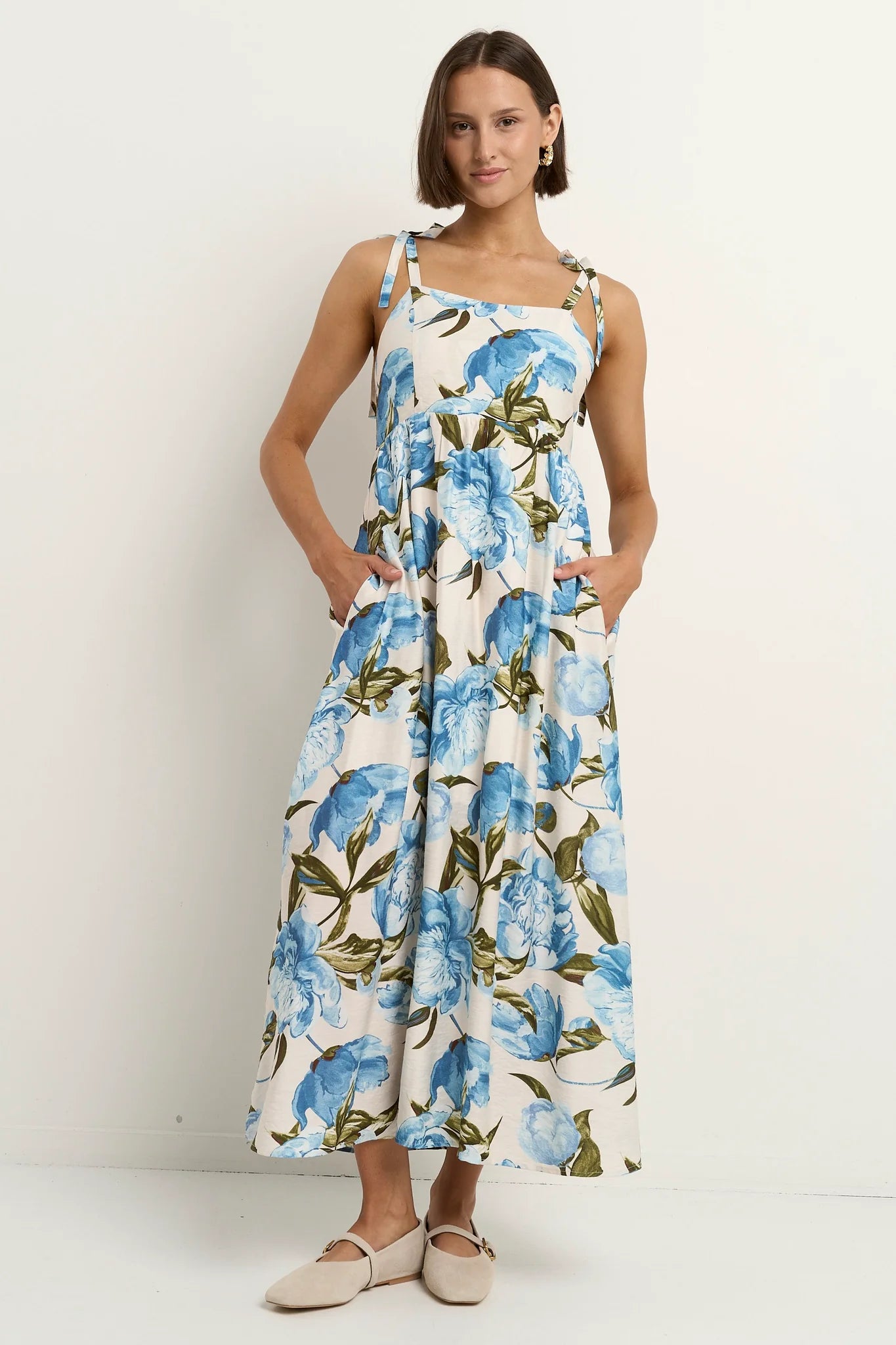 AMONG THE BRAVE Nimbus Dress Blue Vintage Floral