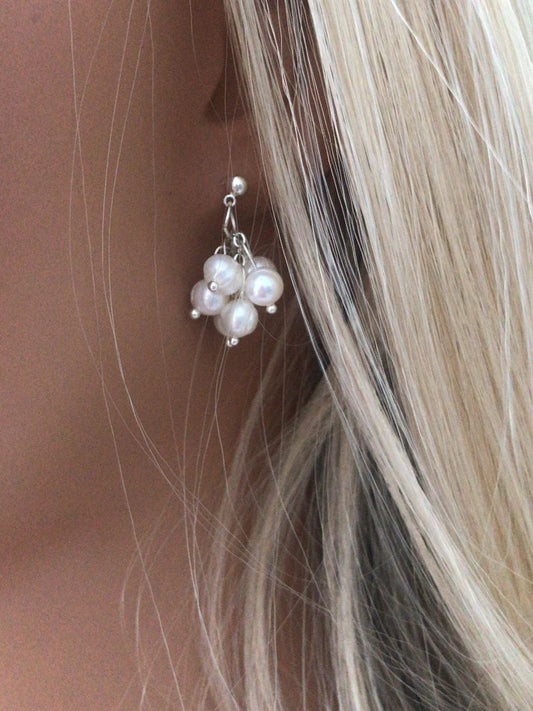 TWIGG JEWELLERY Pearl Cluster Studs