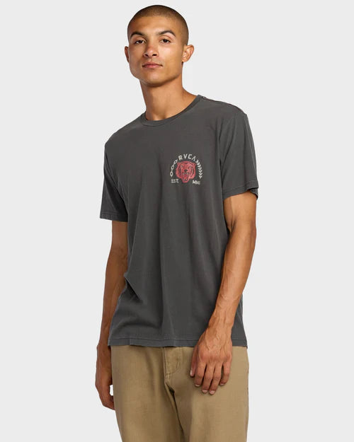RVCA Squadron Tee Washed Black