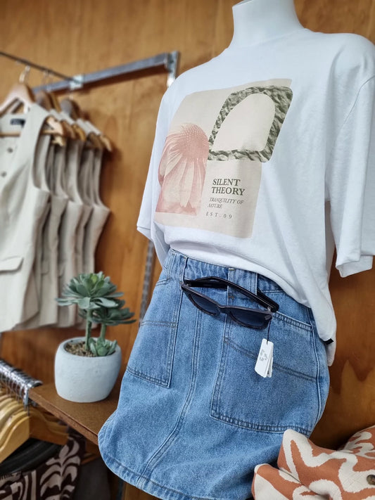 SILENT THEORY Tranquility Tee White