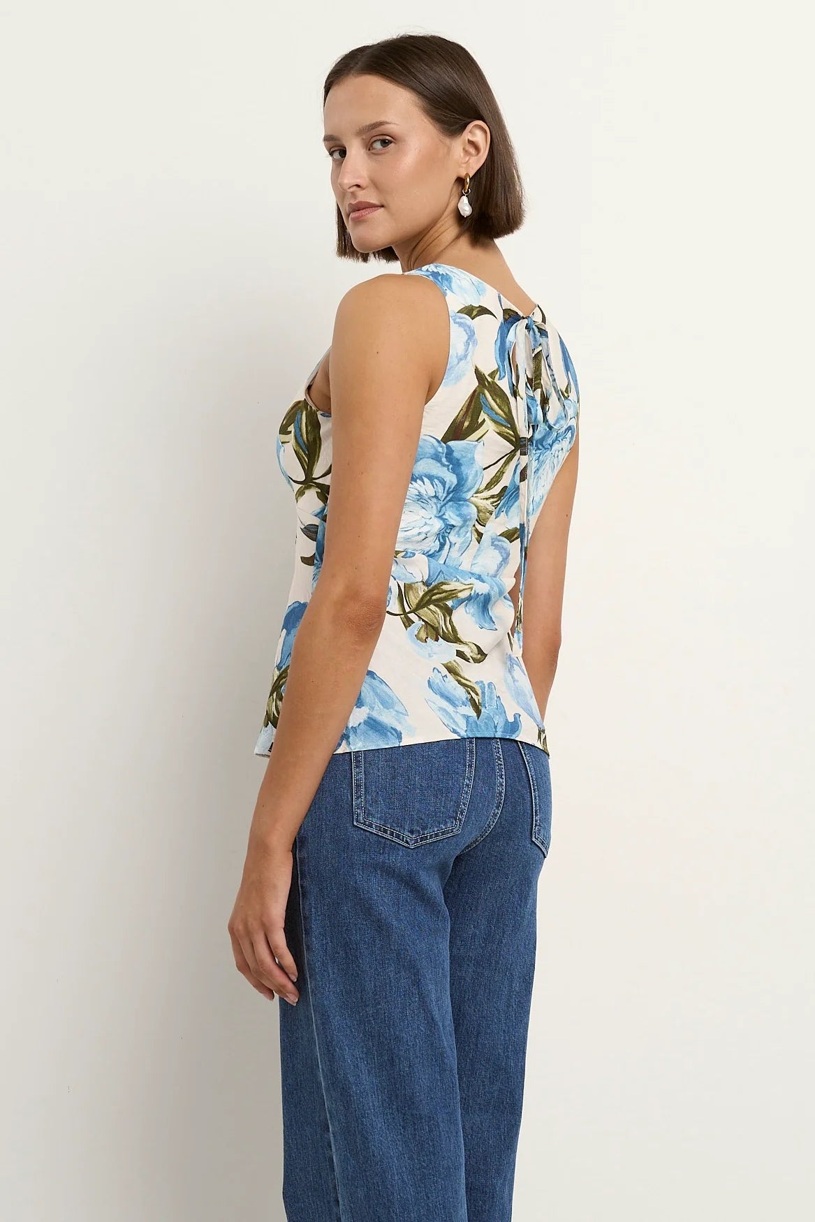 AMONG THE BRAVE Vienna Blue Vintage V neck Floral Top