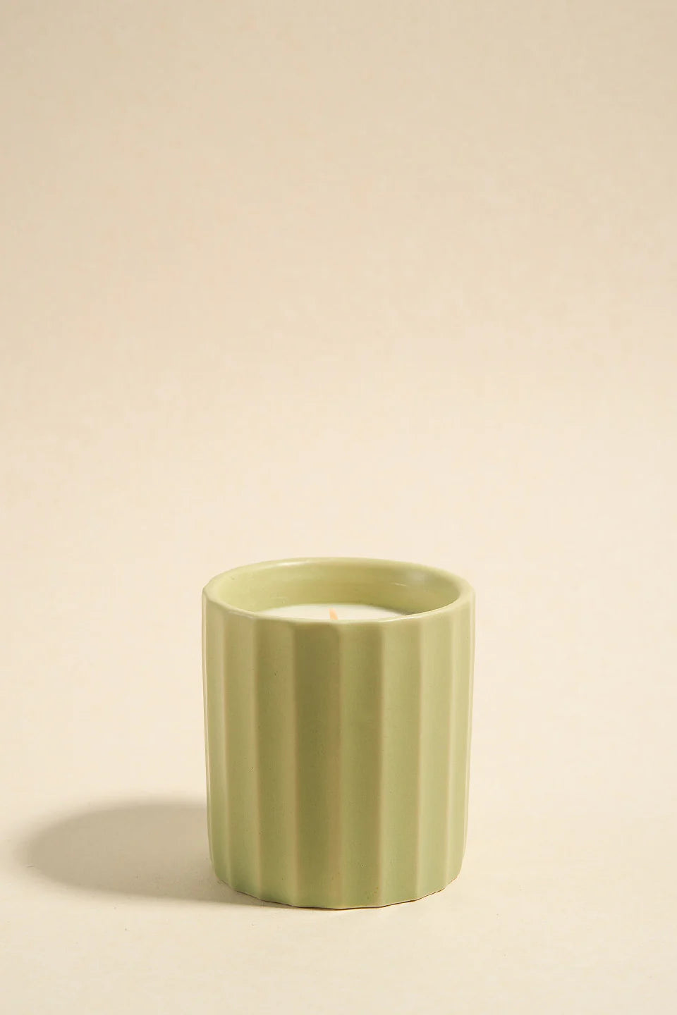 FLO'S HOME Wide Rib Sage Ceramic Scented Candle