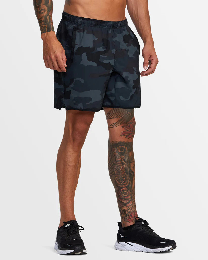 RVCA Yogger Stretch Short 17inch Camo