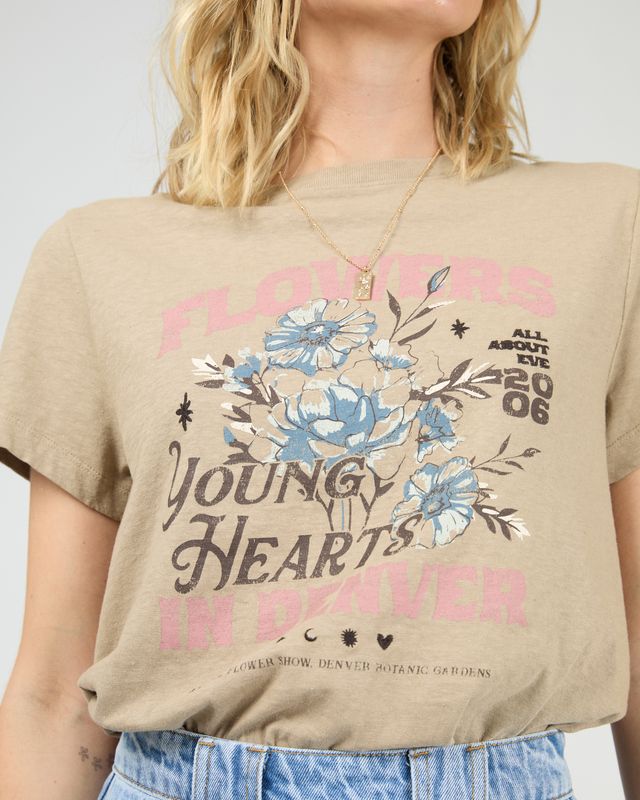 ALL ABOUT EVE Young Hearts Tee Stone