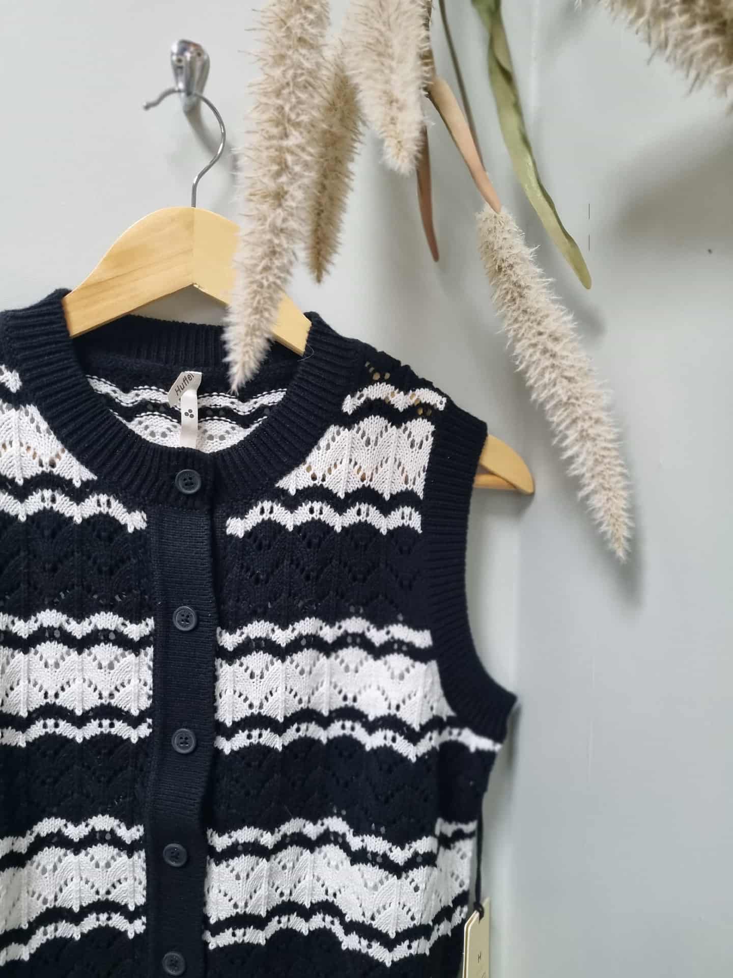 HUFFER Ziggy Stripe Knit Vet