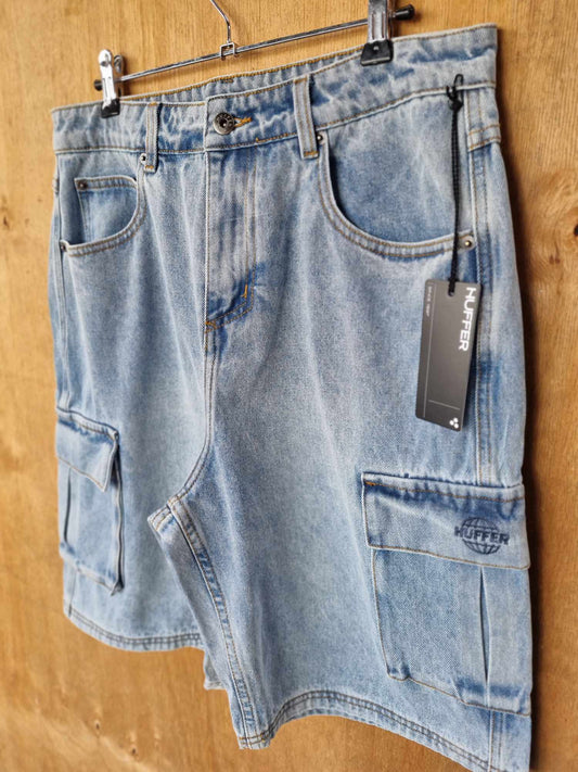 HUFFER 3D Cargo Denim Short Light Wash