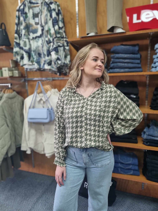 ZAFINA Keira Top Chevron