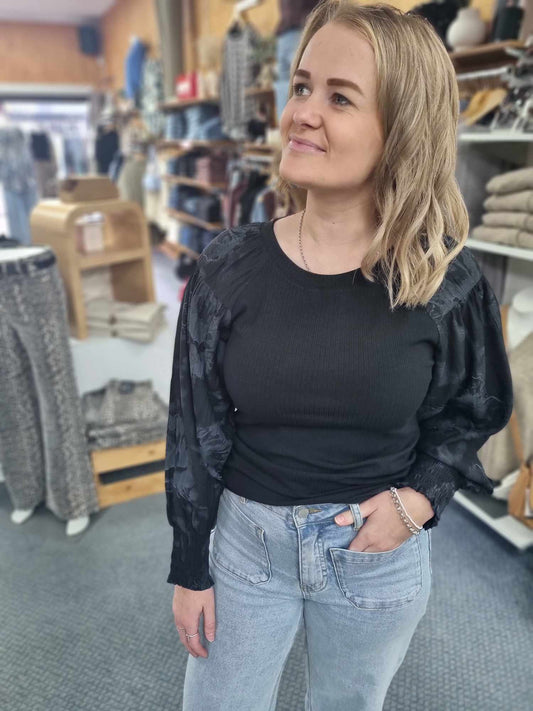 ZAFINA Aria Top Black