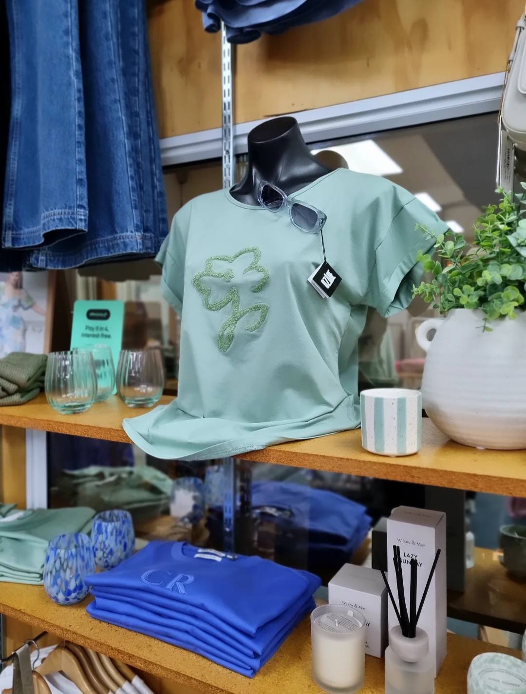 SEDUCE Lily Top Sage Green