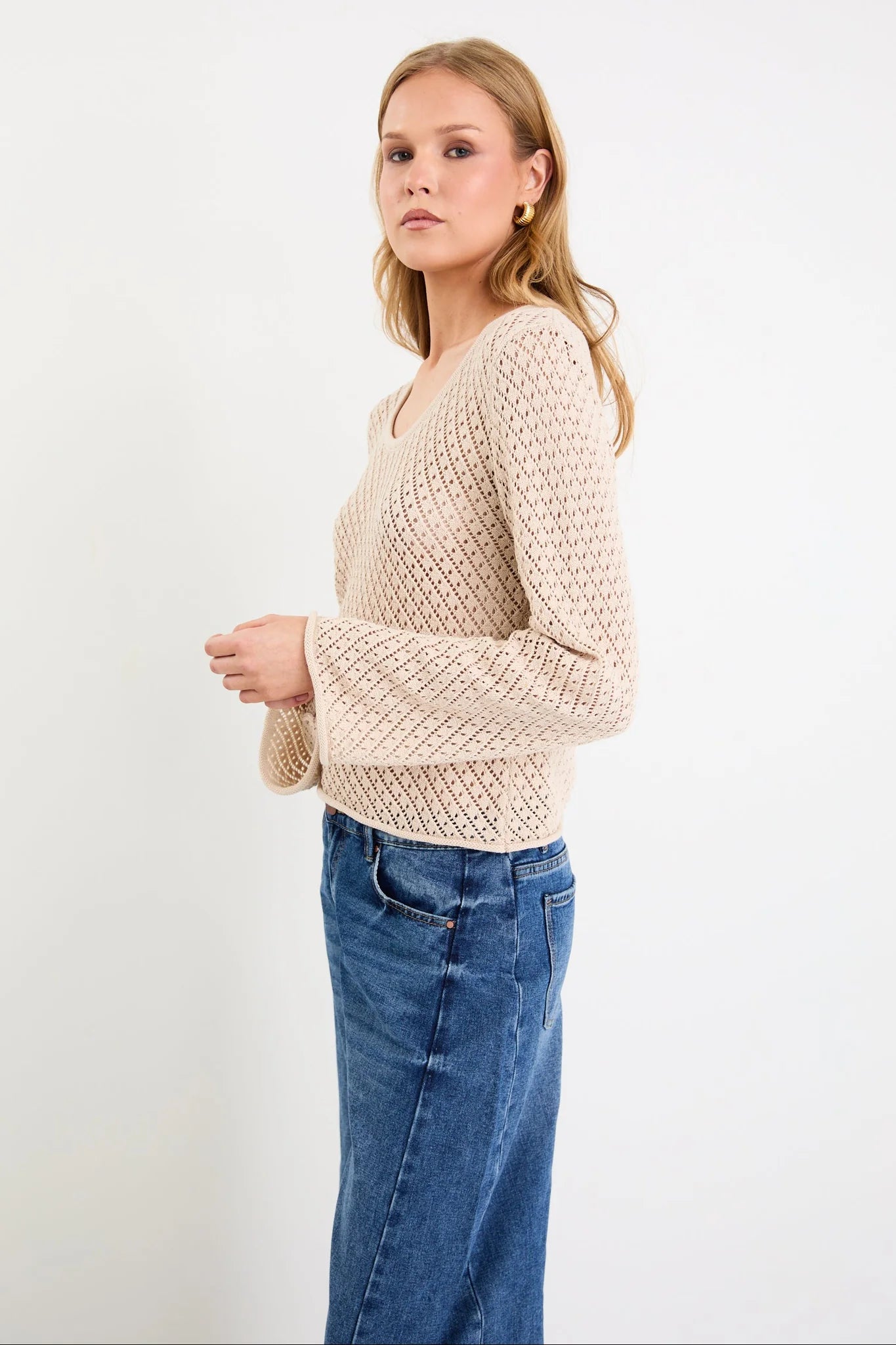 IVY+JACK Aurora String Scoop Neck Knit Top