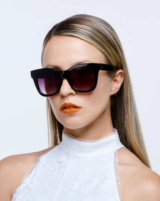 REALITY EYEWEAR Crush Black Sunglass