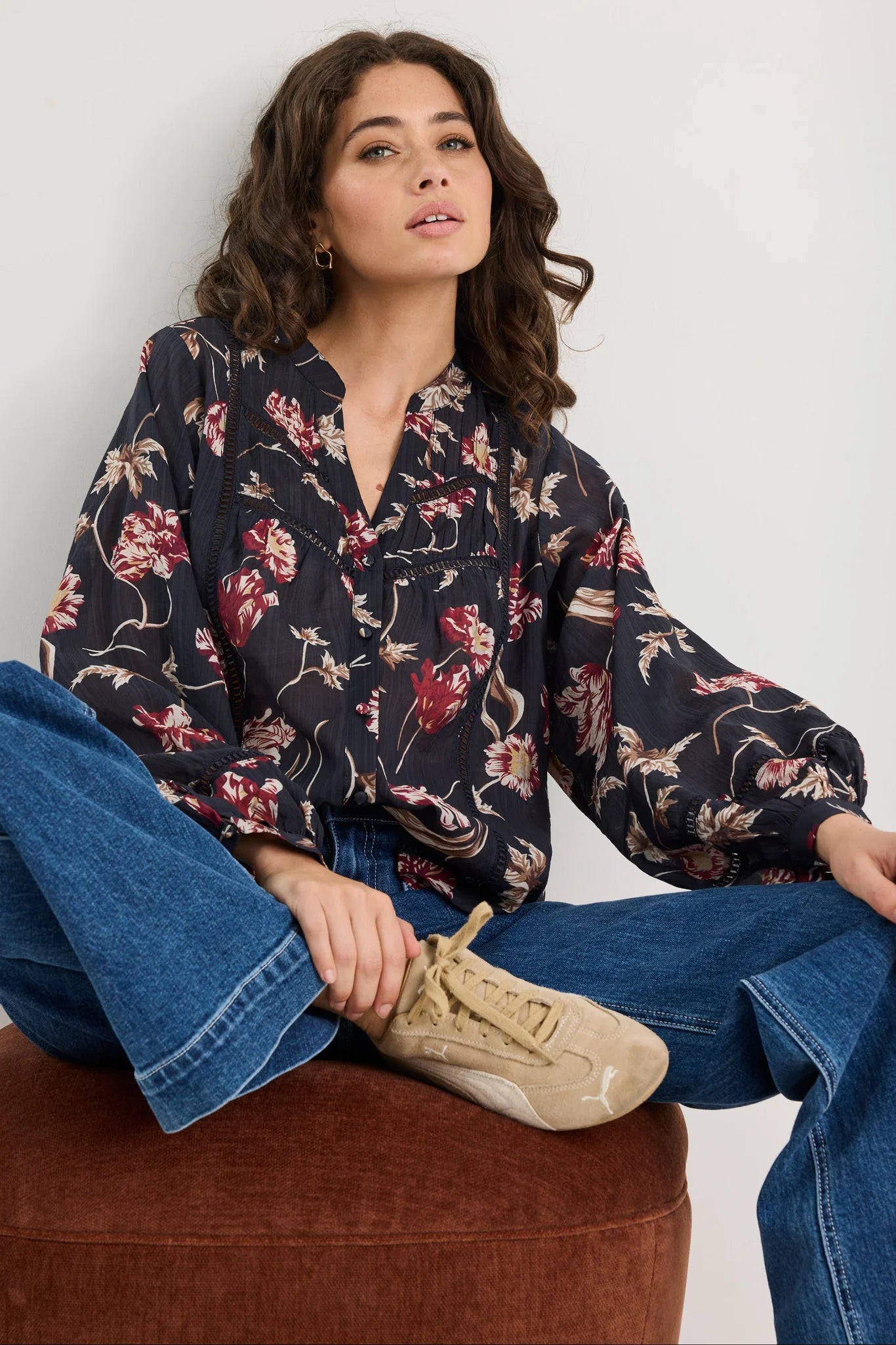 IVY + JACK Instrumental Lace Insert Pin Tuck Long Sleeve Top Wildflowers