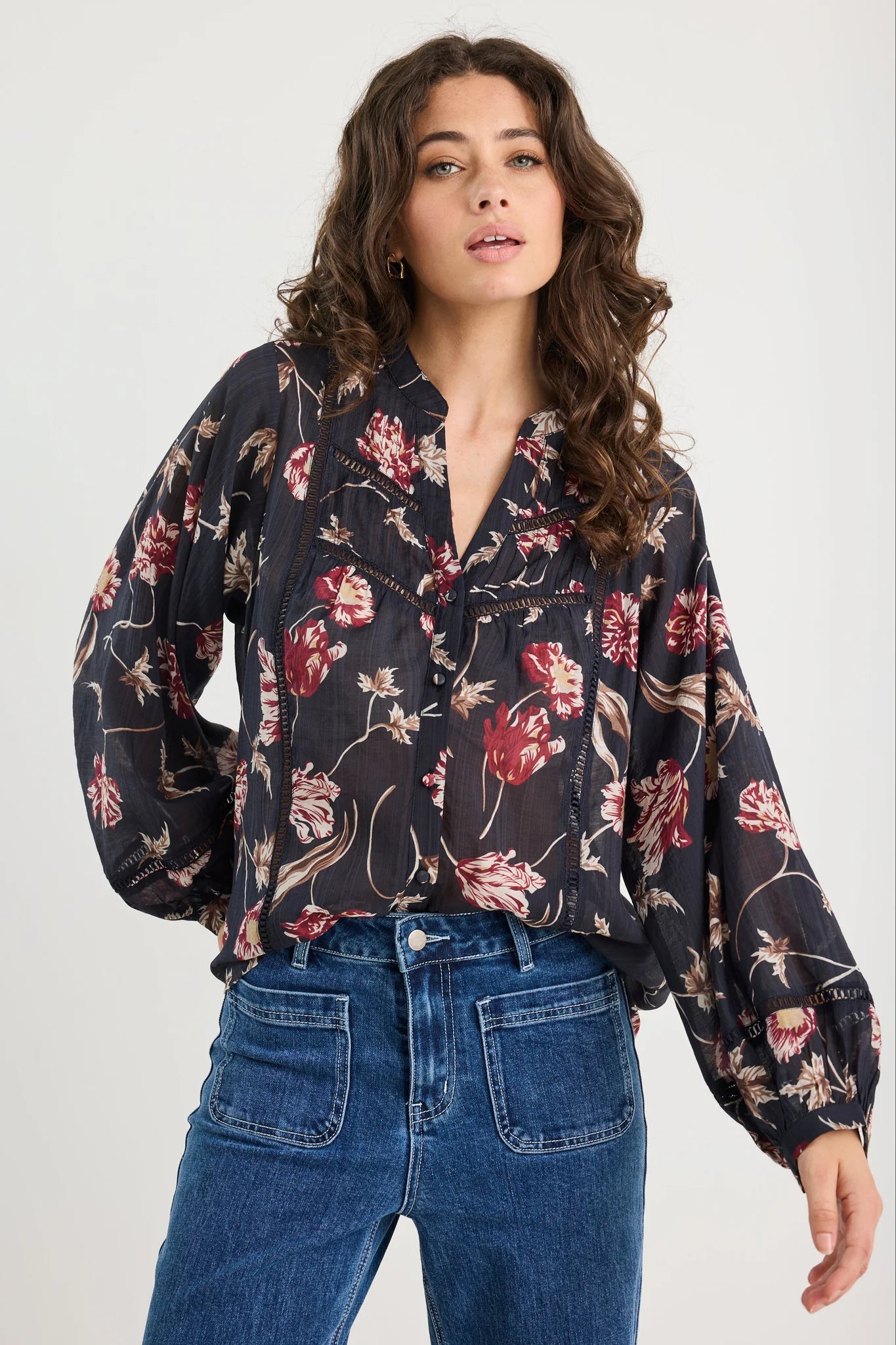 IVY + JACK Instrumental Lace Insert Pin Tuck Long Sleeve Top Wildflowers