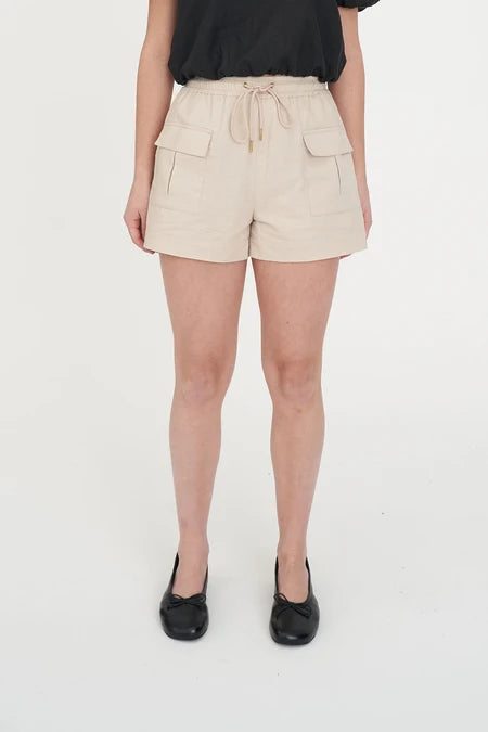 HUFFER Lin-In Skipper Short Natural