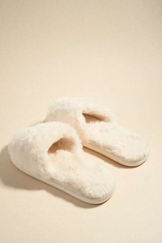 LOVE LULU Warm Cream Fluffy Slippers