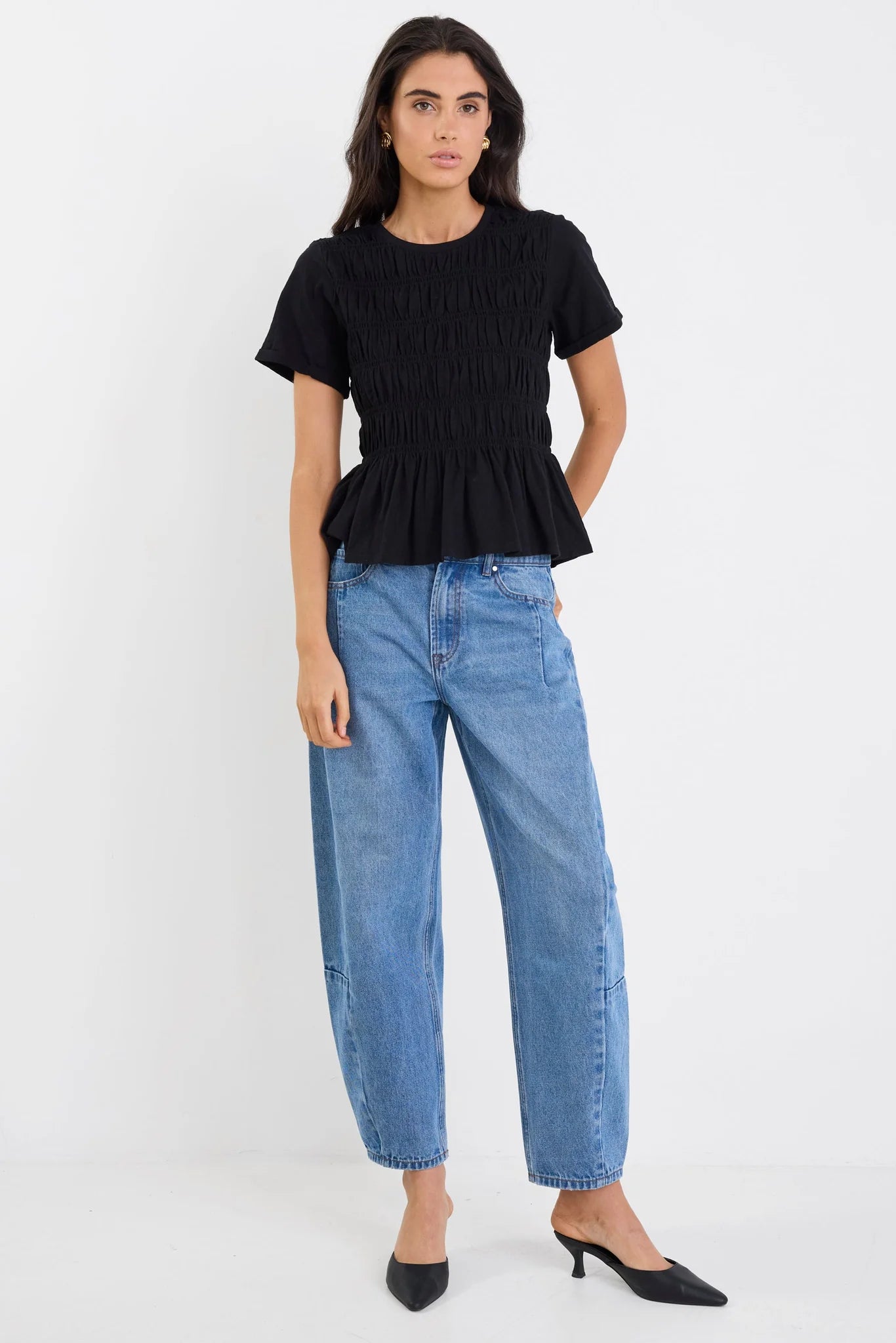 STORIES BE TOLD Neat Slub Shirred Detail Tee Black
