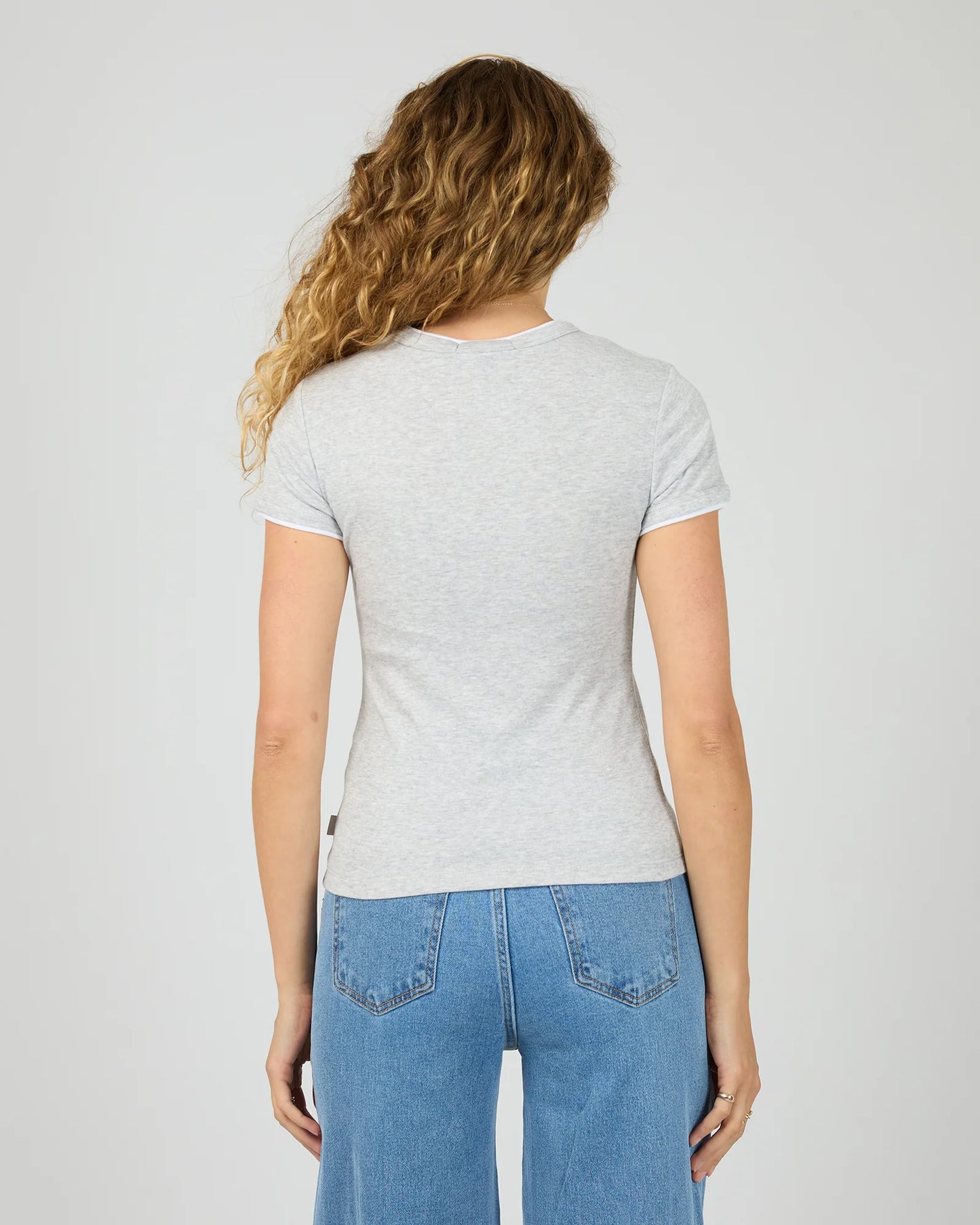 ALL ABOUT EVE aae Layers Tee Grey/White