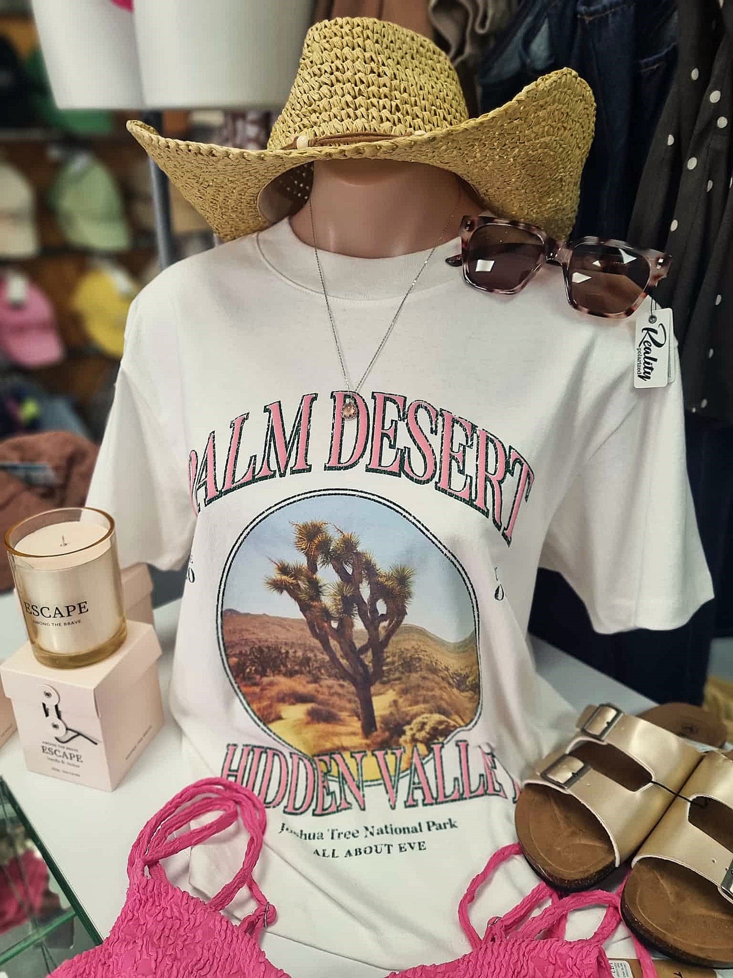 ALL ABOUT EVE Palm Desert Box Tee Vintage White