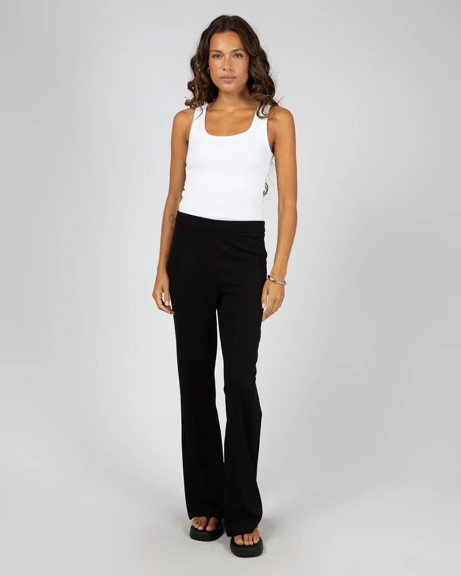 SILENT THEORY Alia Pant Black
