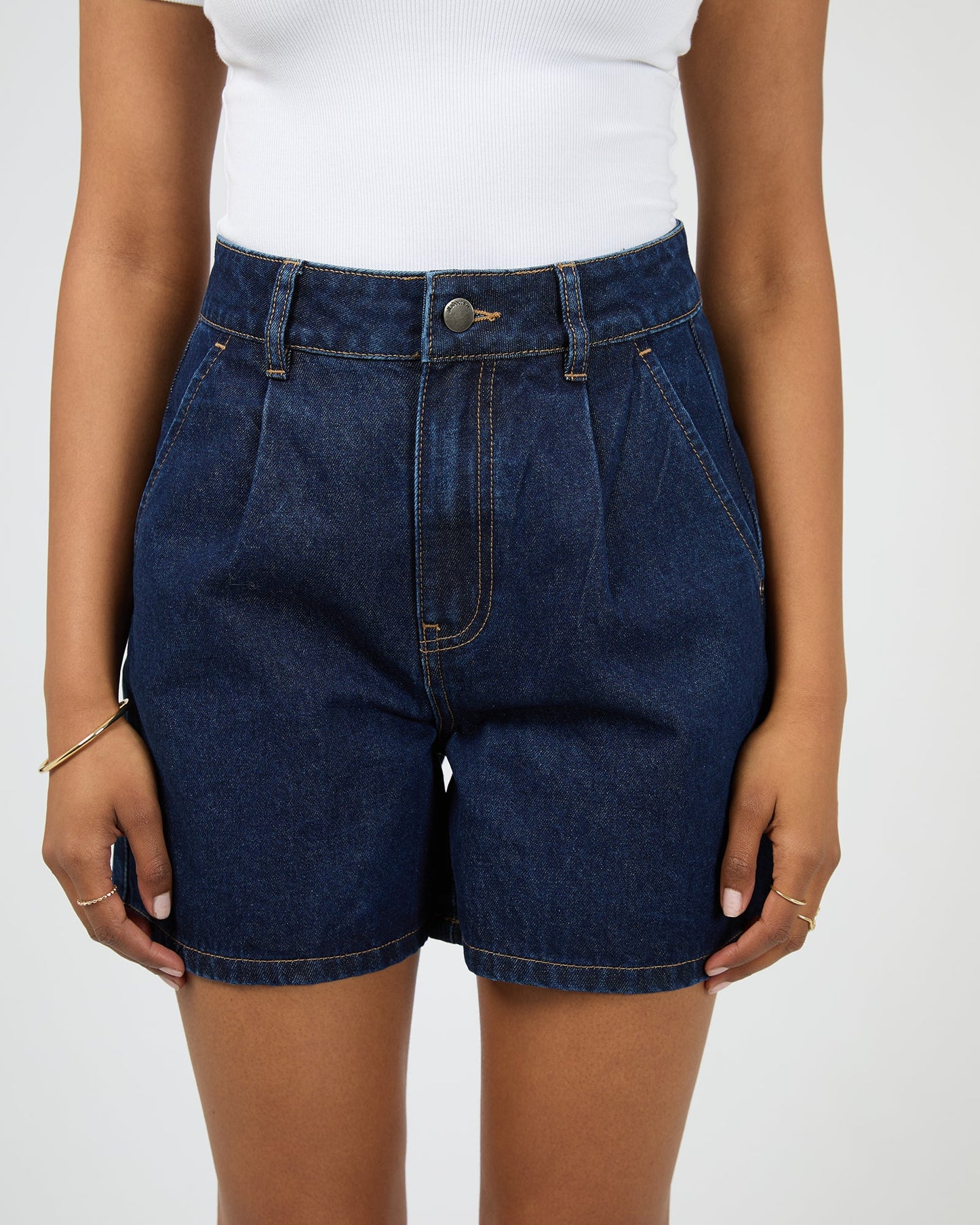 ALL ABOUT EVE Stevie Denim Short Indigo