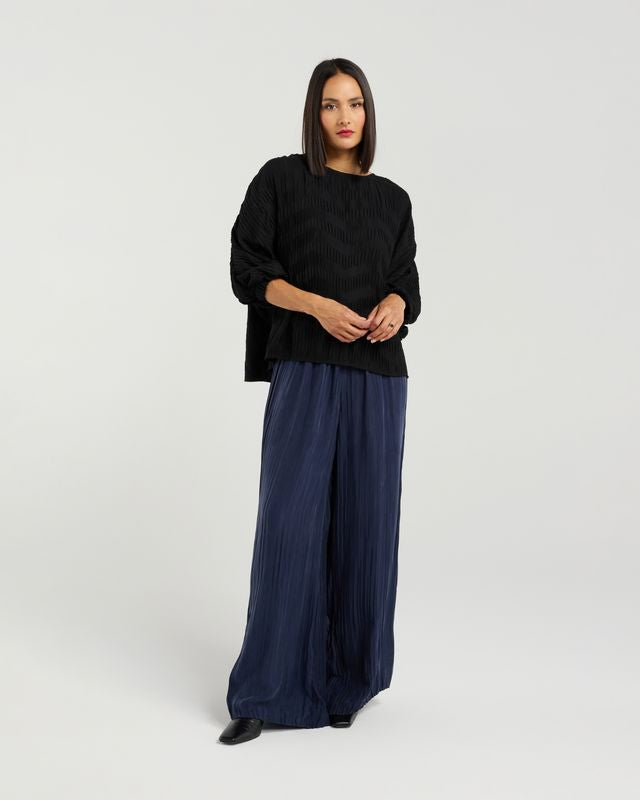 ET ALIA Aura Top Black Noir Pleat