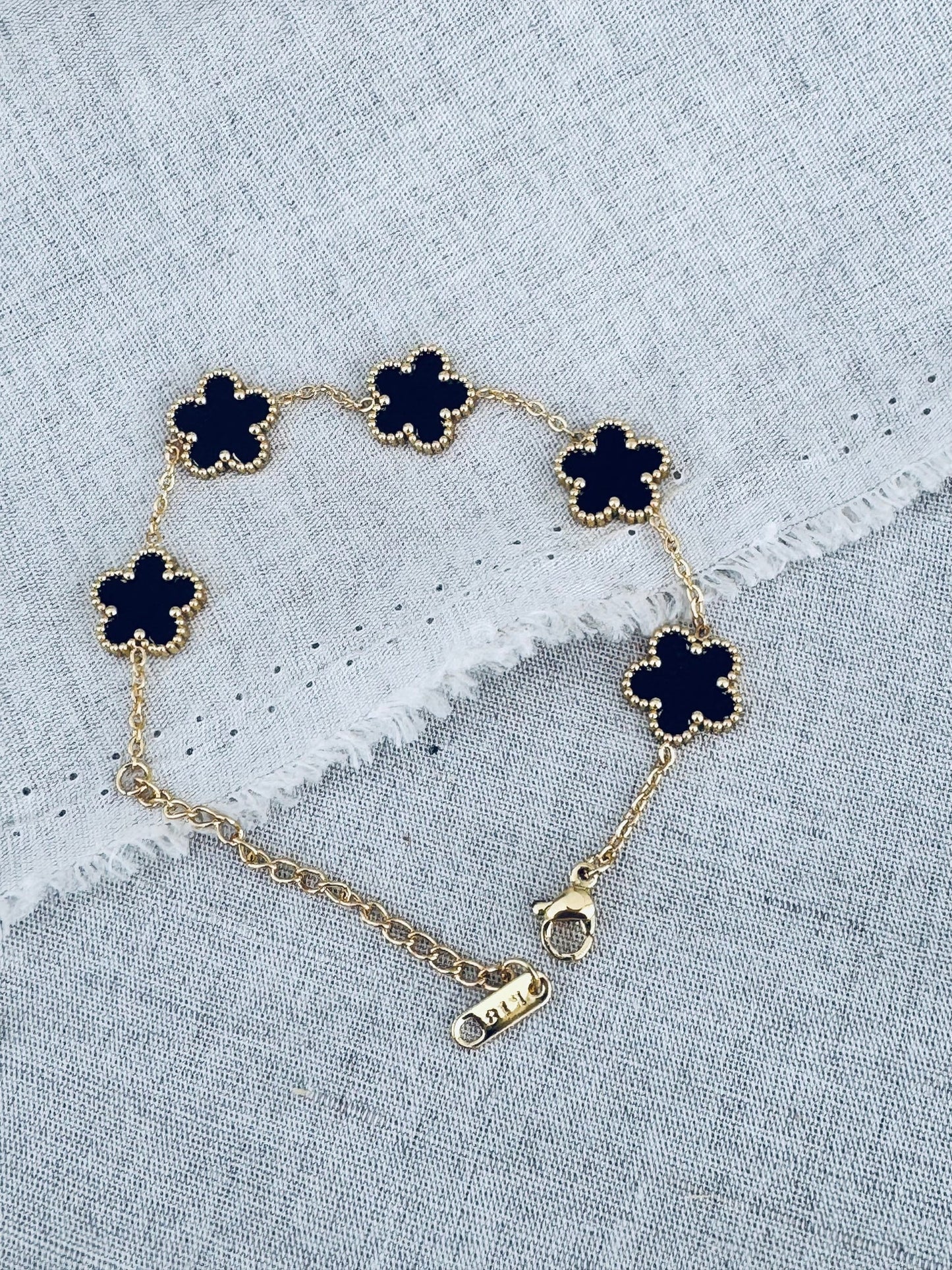 TWIGG JEWELLERY Clover Bracelet Black/Gold