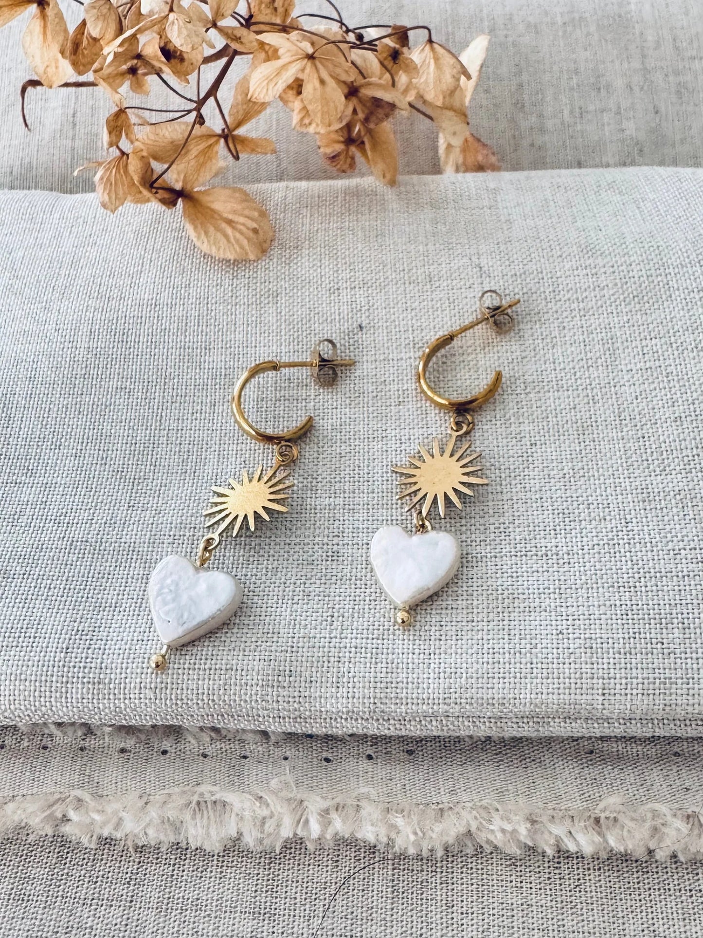 TWIGG JEWELLERY Farrah Heart Drop Earrings