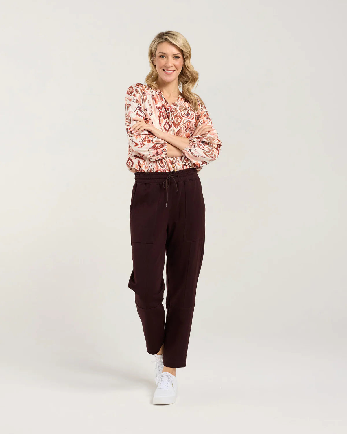BLACKSTONE Greenwich Panelled Pant Raisin