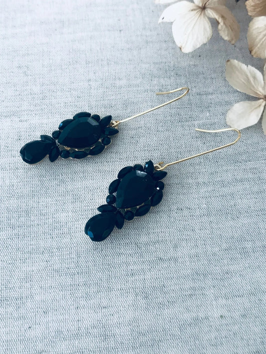 TWIGG JEWELLERY Hattie Droplet Earrings Black