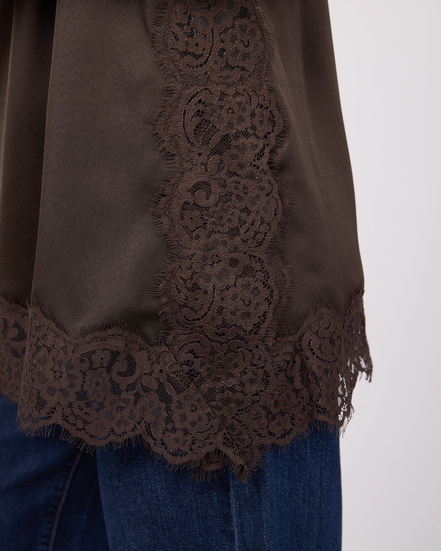 ALL ABOUT EVE Hava Lace Cami Coffee