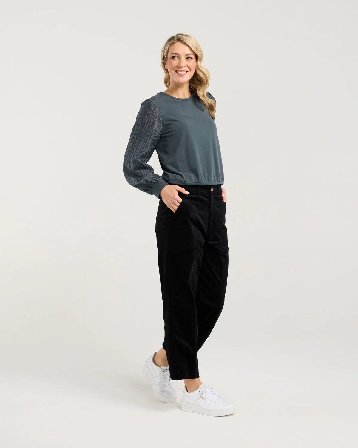 BLACKSTONE Hudson Crinkle Sleeve Top Pine Green