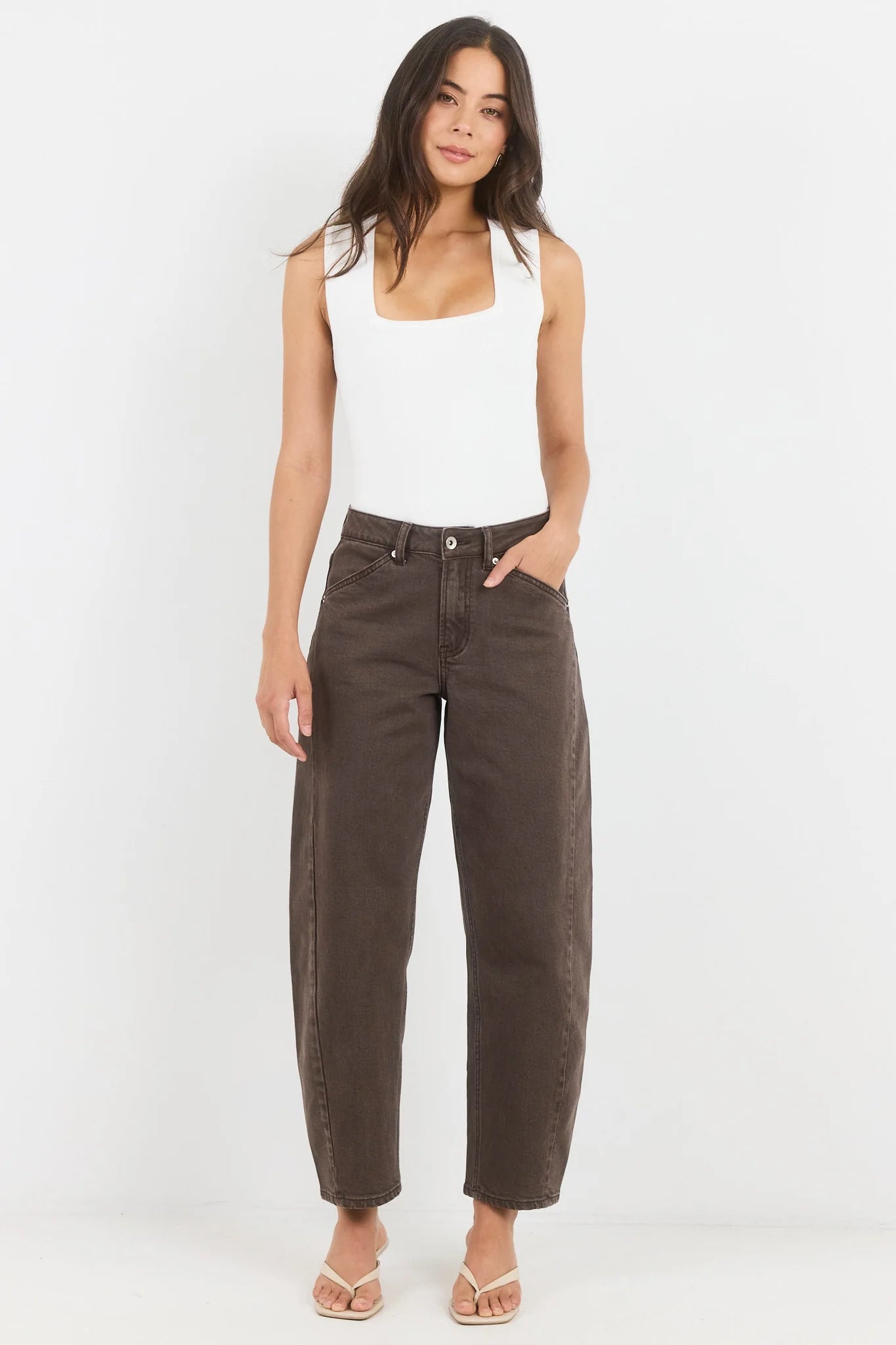 STORIES BE TOLD Idolise Mocha Stretch Soft Barrel Jean